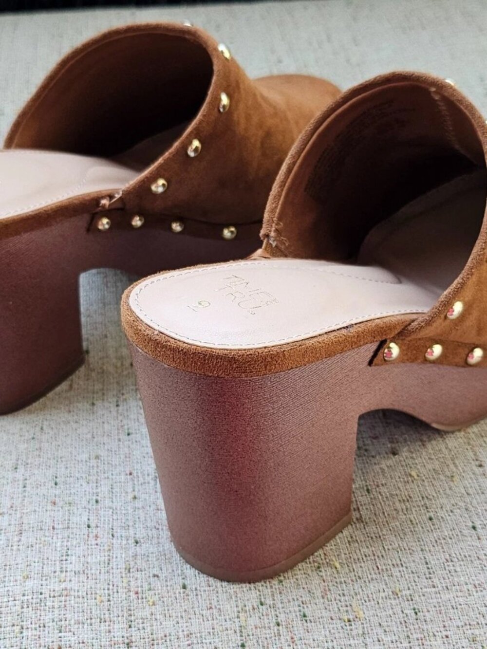 Time and Tru Women Mule Sandal Brown Fabric Suede Upper Silp On Shoes Size - Picture 8 of 11